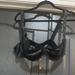SKIMS Black Balconette Bra